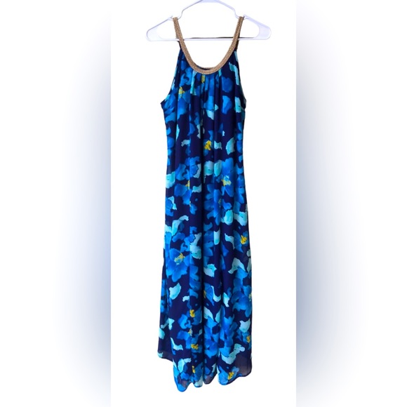 Charming Charlie Dresses & Skirts - NWT Charming Charlie Floral Dress